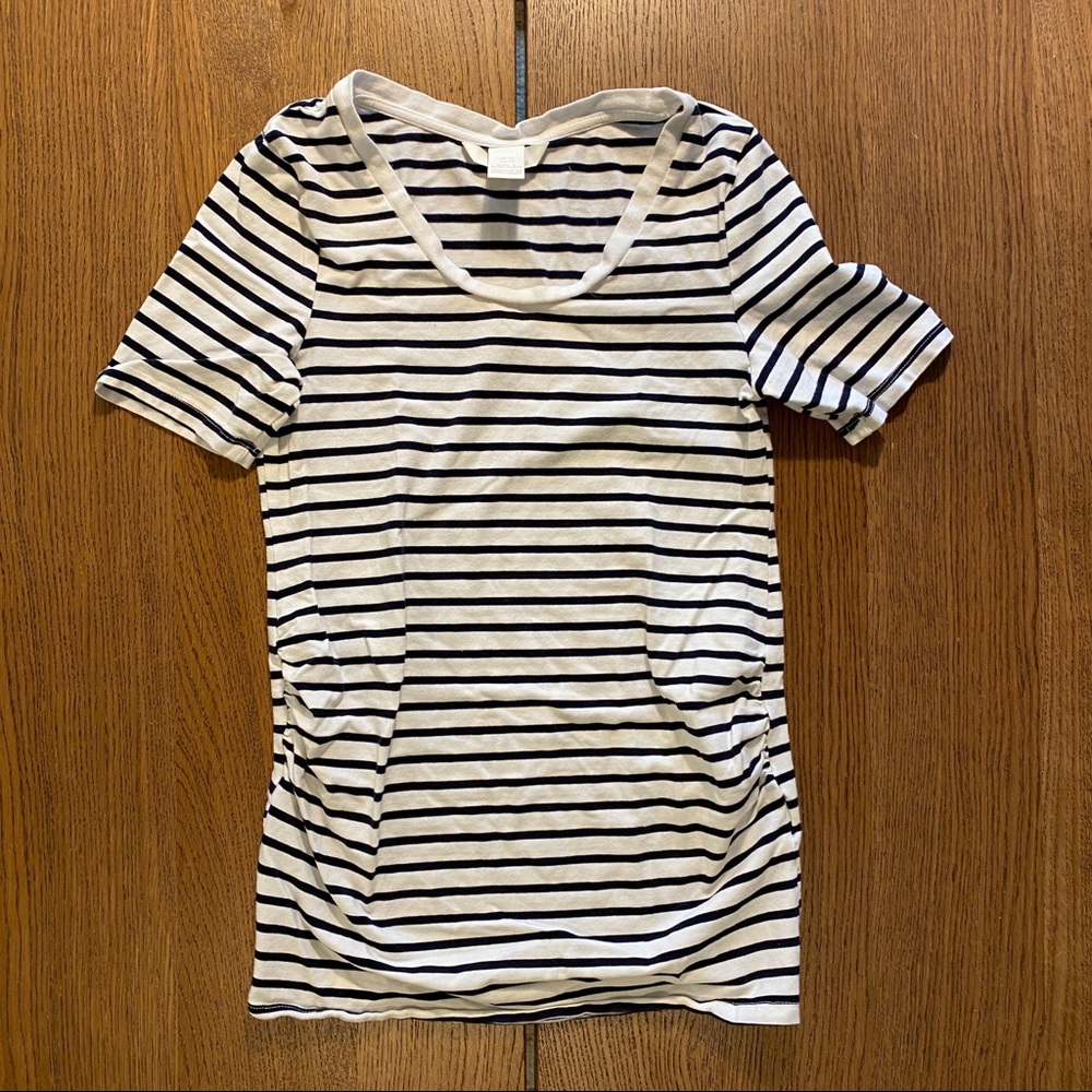 Maternity tshirt